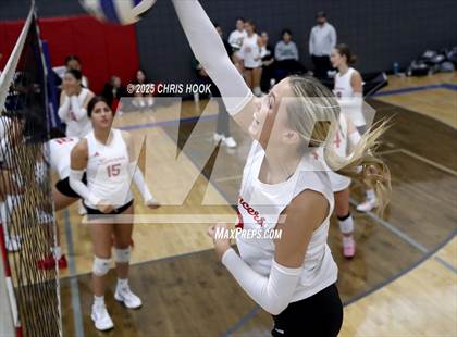Thumbnail 2 in Tanque Verde vs. Orange Lutheran (Lancer Invitational) photogallery.