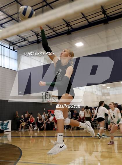 Thumbnail 2 in Tanque Verde vs. Orange Lutheran (Lancer Invitational) photogallery.