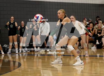 Thumbnail 2 in Tanque Verde vs. Orange Lutheran (Lancer Invitational) photogallery.