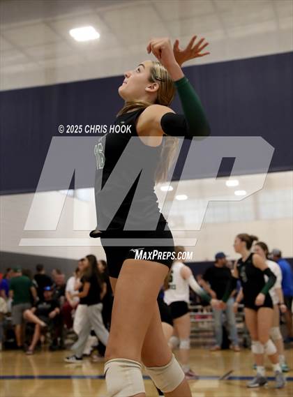 Thumbnail 1 in Tanque Verde vs. Orange Lutheran (Lancer Invitational) photogallery.
