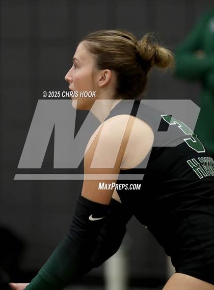 Thumbnail 3 in Tanque Verde vs. Orange Lutheran (Lancer Invitational) photogallery.