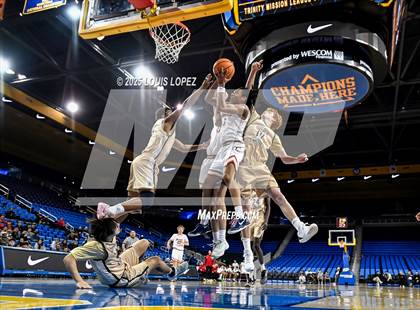 Thumbnail 2 in Orange Lutheran vs. St. Francis photogallery.