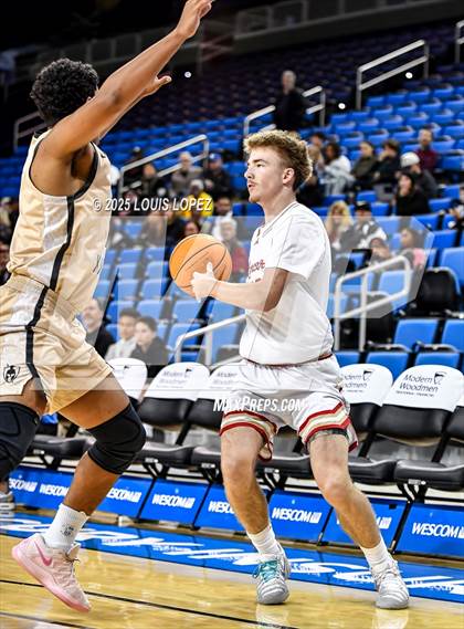 Thumbnail 1 in Orange Lutheran vs. St. Francis photogallery.