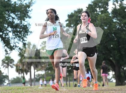 Thumbnail 2 in UNO Fall Invitational photogallery.
