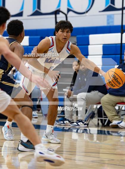 Thumbnail 3 in Elk Grove @ Hillsdale photogallery.