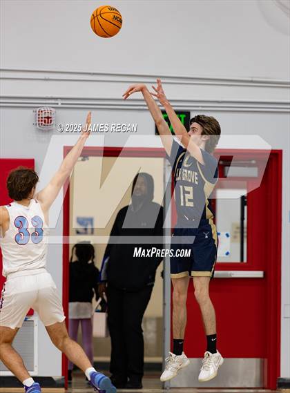 Thumbnail 3 in Elk Grove @ Hillsdale photogallery.