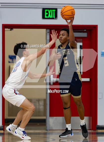 Thumbnail 2 in Elk Grove @ Hillsdale photogallery.