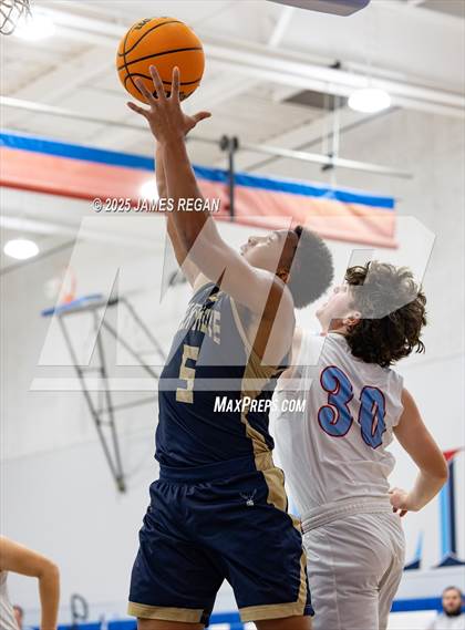 Thumbnail 3 in Elk Grove @ Hillsdale photogallery.