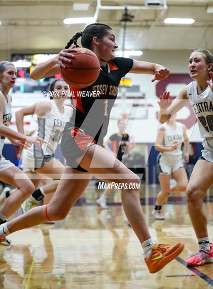 Thumbnail 3 in Jersey Shore vs Central Columbia (PIAA District IV Class AAAA Championship) photogallery.