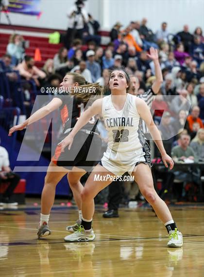 Thumbnail 2 in Jersey Shore vs Central Columbia (PIAA District IV Class AAAA Championship) photogallery.