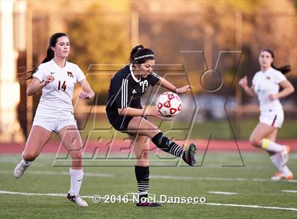 Thumbnail 1 in Menlo-Atherton vs. Piedmont Hills (CIF CCS D1 Playoff) photogallery.