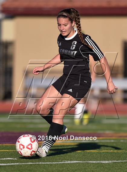 Thumbnail 1 in Menlo-Atherton vs. Piedmont Hills (CIF CCS D1 Playoff) photogallery.