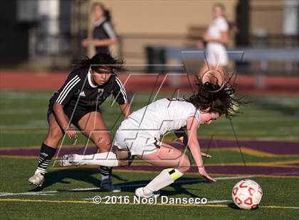 Thumbnail 2 in Menlo-Atherton vs. Piedmont Hills (CIF CCS D1 Playoff) photogallery.