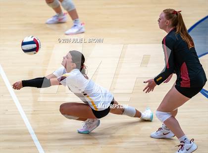 Thumbnail 3 in Hamilton Southeastern vs McCutcheon (HSE Round Robin Tourney) photogallery.