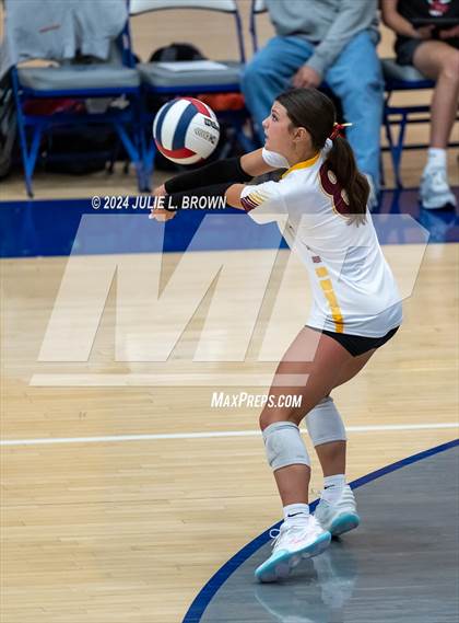 Thumbnail 1 in Hamilton Southeastern vs McCutcheon (HSE Round Robin Tourney) photogallery.