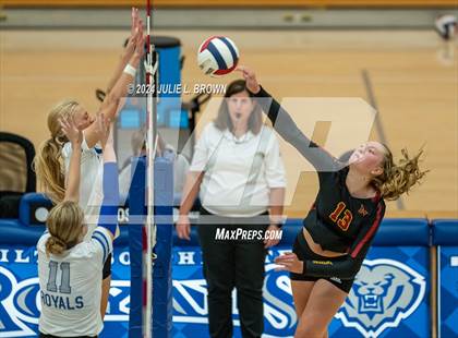 Thumbnail 3 in Hamilton Southeastern vs McCutcheon (HSE Round Robin Tourney) photogallery.