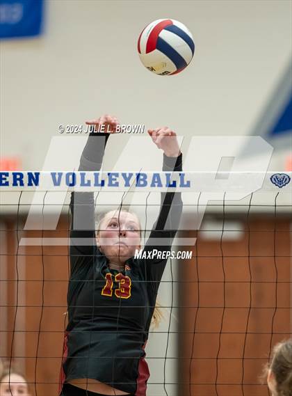 Thumbnail 3 in Hamilton Southeastern vs McCutcheon (HSE Round Robin Tourney) photogallery.