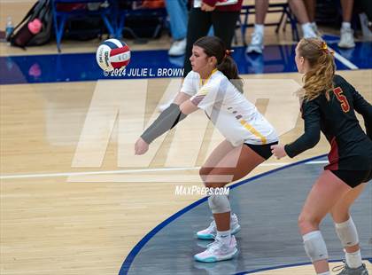 Thumbnail 3 in Hamilton Southeastern vs McCutcheon (HSE Round Robin Tourney) photogallery.