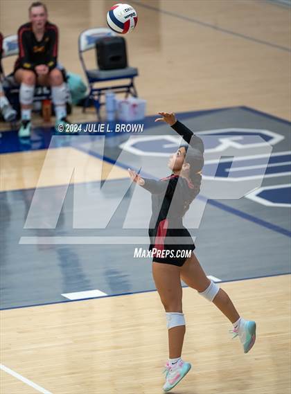 Thumbnail 1 in Hamilton Southeastern vs McCutcheon (HSE Round Robin Tourney) photogallery.