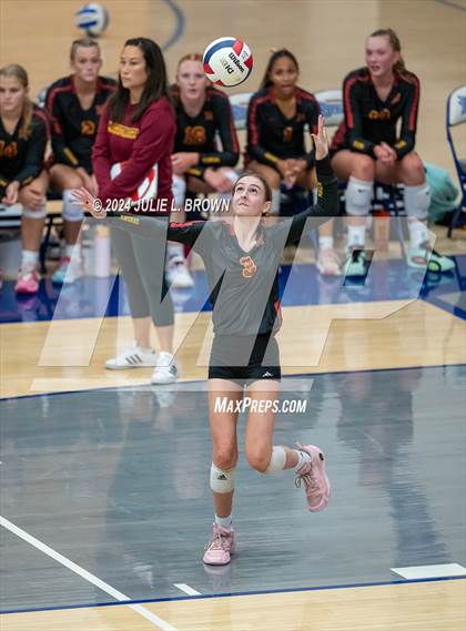 Thumbnail 3 in Hamilton Southeastern vs McCutcheon (HSE Round Robin Tourney) photogallery.