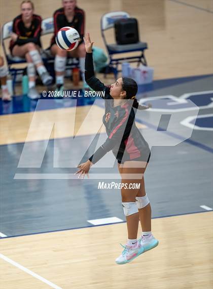 Thumbnail 1 in Hamilton Southeastern vs McCutcheon (HSE Round Robin Tourney) photogallery.