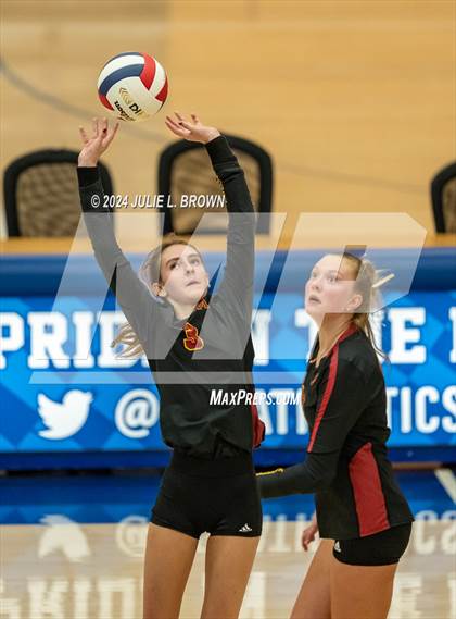 Thumbnail 2 in Hamilton Southeastern vs McCutcheon (HSE Round Robin Tourney) photogallery.