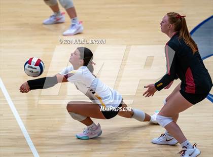 Thumbnail 2 in Hamilton Southeastern vs McCutcheon (HSE Round Robin Tourney) photogallery.
