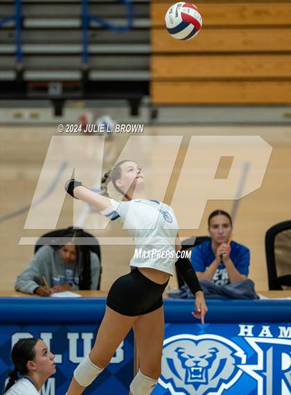 Thumbnail 3 in Hamilton Southeastern vs McCutcheon (HSE Round Robin Tourney) photogallery.