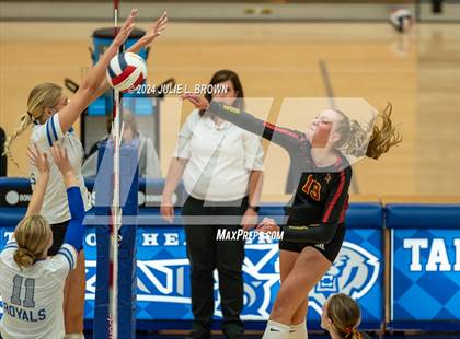Thumbnail 2 in Hamilton Southeastern vs McCutcheon (HSE Round Robin Tourney) photogallery.