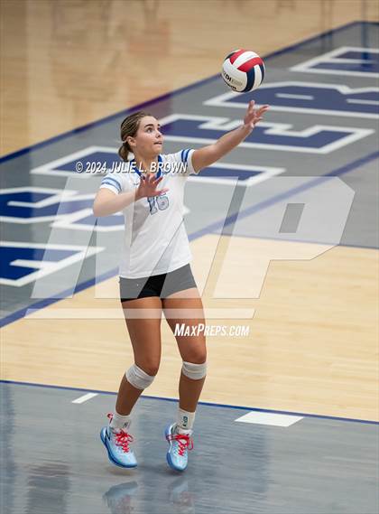 Thumbnail 3 in Hamilton Southeastern vs McCutcheon (HSE Round Robin Tourney) photogallery.
