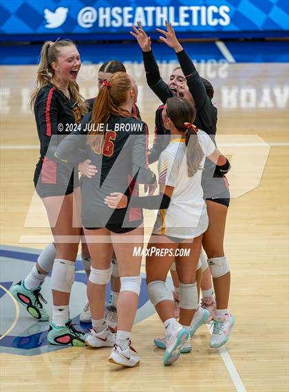 Thumbnail 3 in Hamilton Southeastern vs McCutcheon (HSE Round Robin Tourney) photogallery.