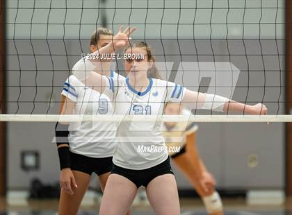 Thumbnail 2 in Hamilton Southeastern vs McCutcheon (HSE Round Robin Tourney) photogallery.