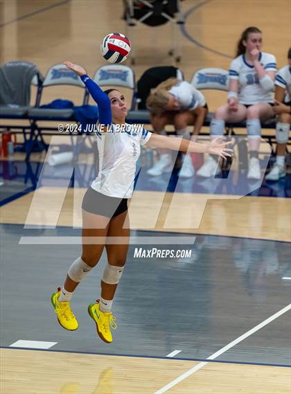 Thumbnail 2 in Hamilton Southeastern vs McCutcheon (HSE Round Robin Tourney) photogallery.