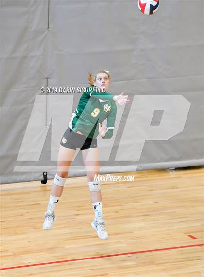 Thumbnail 1 in Fort Myers vs. Mira Costa (NIKE Tournament of Champions) photogallery.