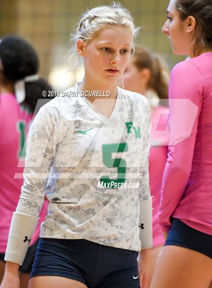 Thumbnail 3 in Fort Myers vs. Mira Costa (NIKE Tournament of Champions) photogallery.