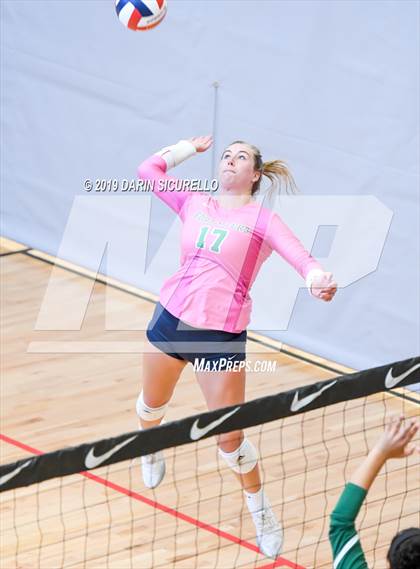 Thumbnail 3 in Fort Myers vs. Mira Costa (NIKE Tournament of Champions) photogallery.