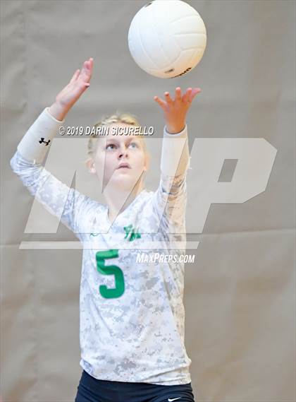 Thumbnail 2 in Fort Myers vs. Mira Costa (NIKE Tournament of Champions) photogallery.