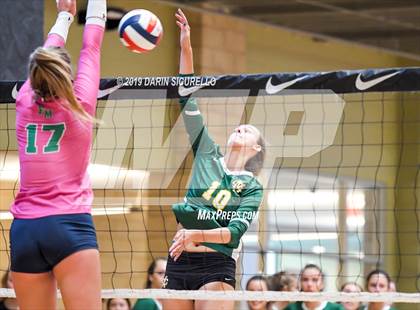 Thumbnail 1 in Fort Myers vs. Mira Costa (NIKE Tournament of Champions) photogallery.