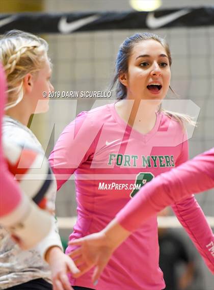 Thumbnail 1 in Fort Myers vs. Mira Costa (NIKE Tournament of Champions) photogallery.