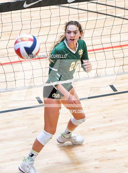 Thumbnail 2 in Fort Myers vs. Mira Costa (NIKE Tournament of Champions) photogallery.