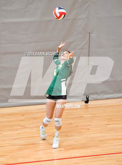 Thumbnail 1 in Fort Myers vs. Mira Costa (NIKE Tournament of Champions) photogallery.