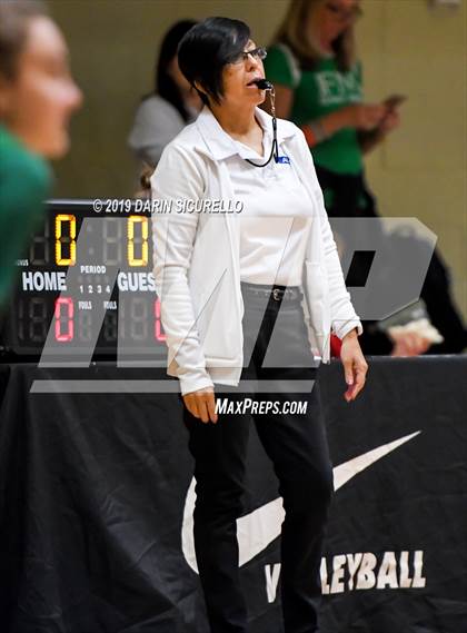 Thumbnail 2 in Fort Myers vs. Mira Costa (NIKE Tournament of Champions) photogallery.
