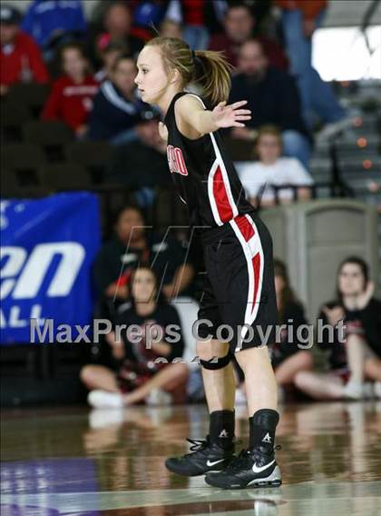 Thumbnail 3 in Brock vs. Winnsboro (UIL 2A Final) photogallery.