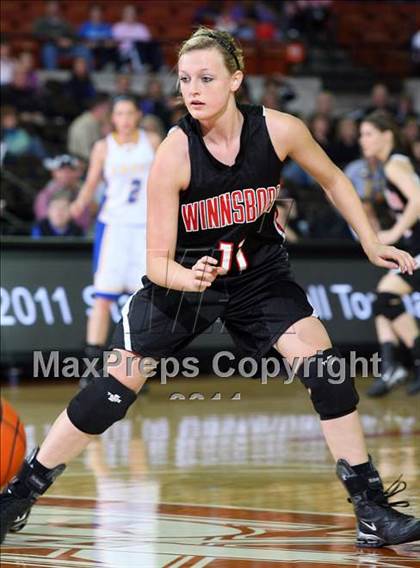 Thumbnail 3 in Brock vs. Winnsboro (UIL 2A Final) photogallery.