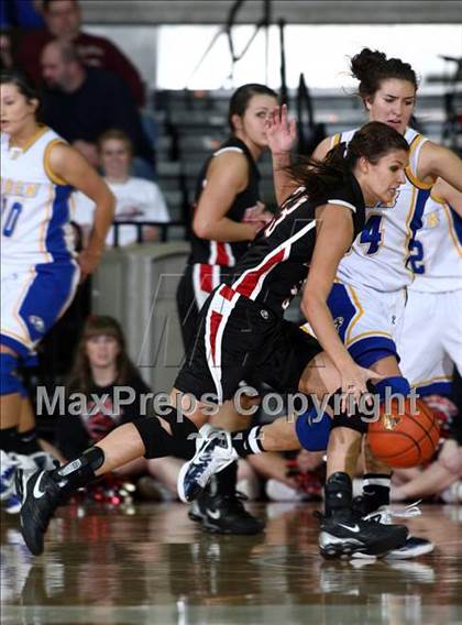 Thumbnail 3 in Brock vs. Winnsboro (UIL 2A Final) photogallery.