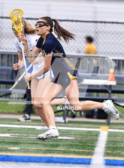Thumbnail 3 in Spencerport @ Irondequoit (NYSPHAA Section 5 Class B Quarterfinal) photogallery.