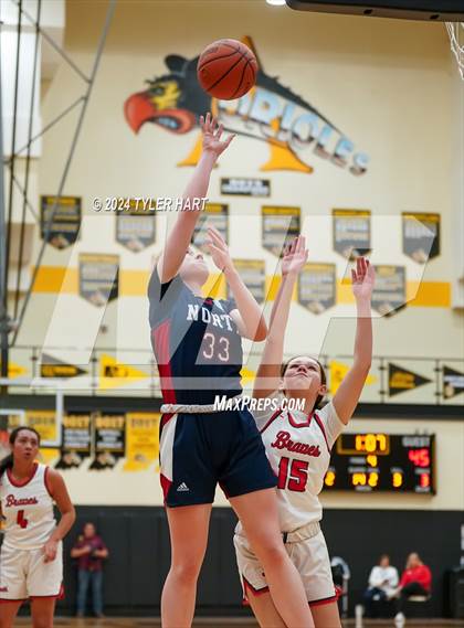 Thumbnail 1 in Terre Haute North Vigo vs. Terre Haute South Vigo (IHSAA 4A Sectional 12 Semifinal) photogallery.