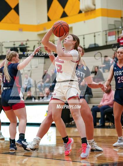 Thumbnail 3 in Terre Haute North Vigo vs. Terre Haute South Vigo (IHSAA 4A Sectional 12 Semifinal) photogallery.