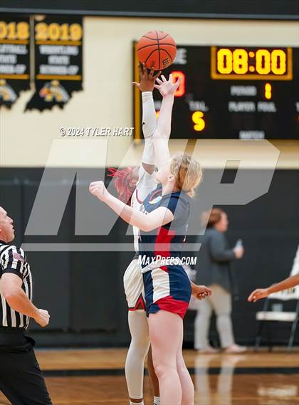 Thumbnail 2 in Terre Haute North Vigo vs. Terre Haute South Vigo (IHSAA 4A Sectional 12 Semifinal) photogallery.