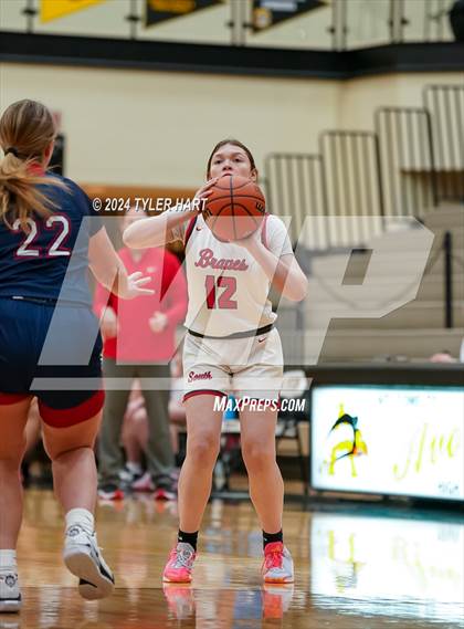 Thumbnail 2 in Terre Haute North Vigo vs. Terre Haute South Vigo (IHSAA 4A Sectional 12 Semifinal) photogallery.